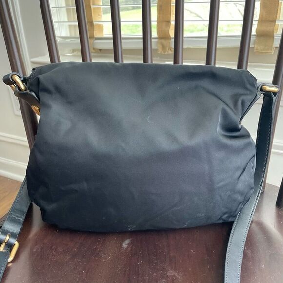 Marc Jacobs Preppy Nylon Messenger Bag Black Gold $200 - Picture 9 of 15